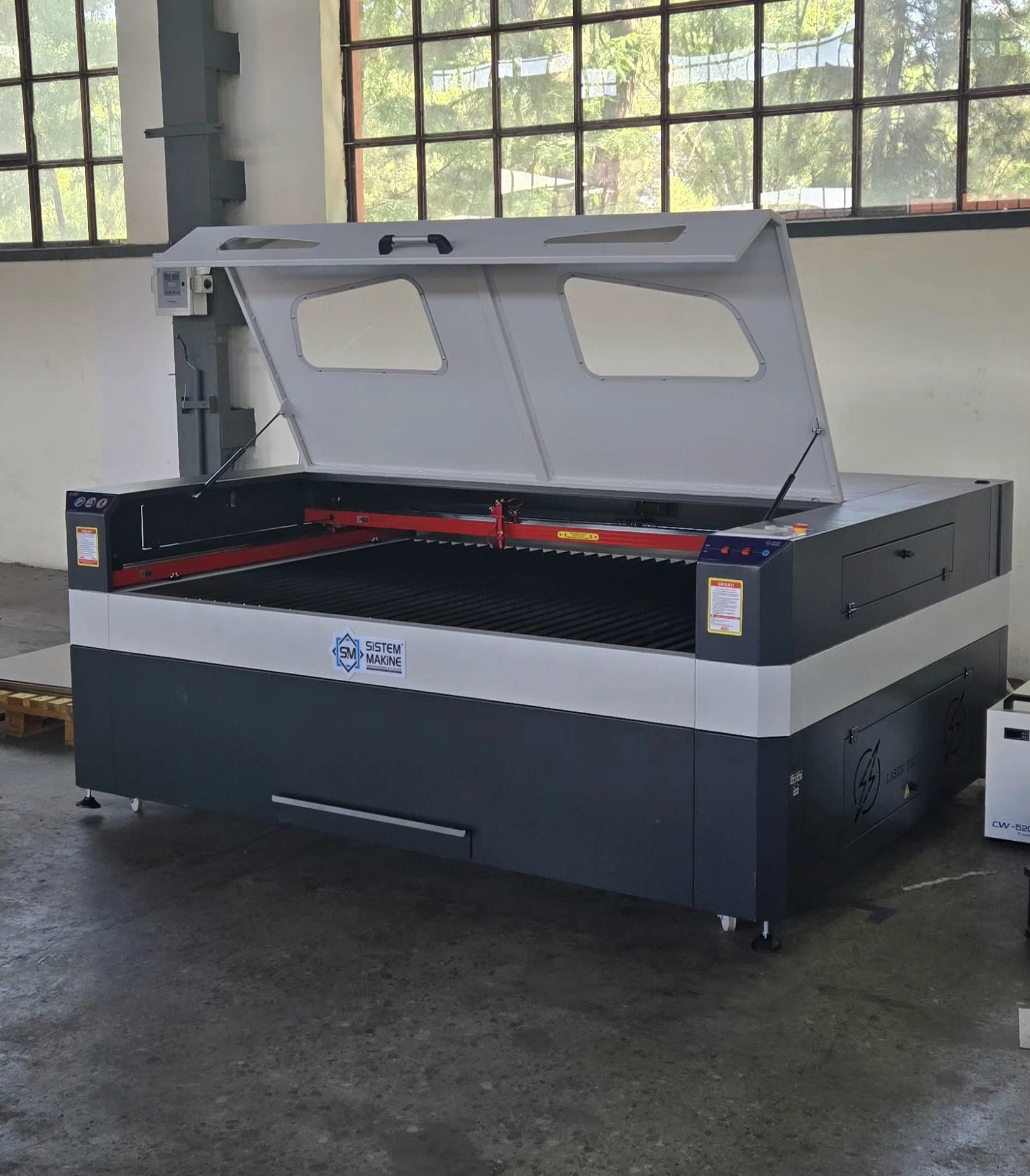 Çankırı Karbon Lazer Makinesi