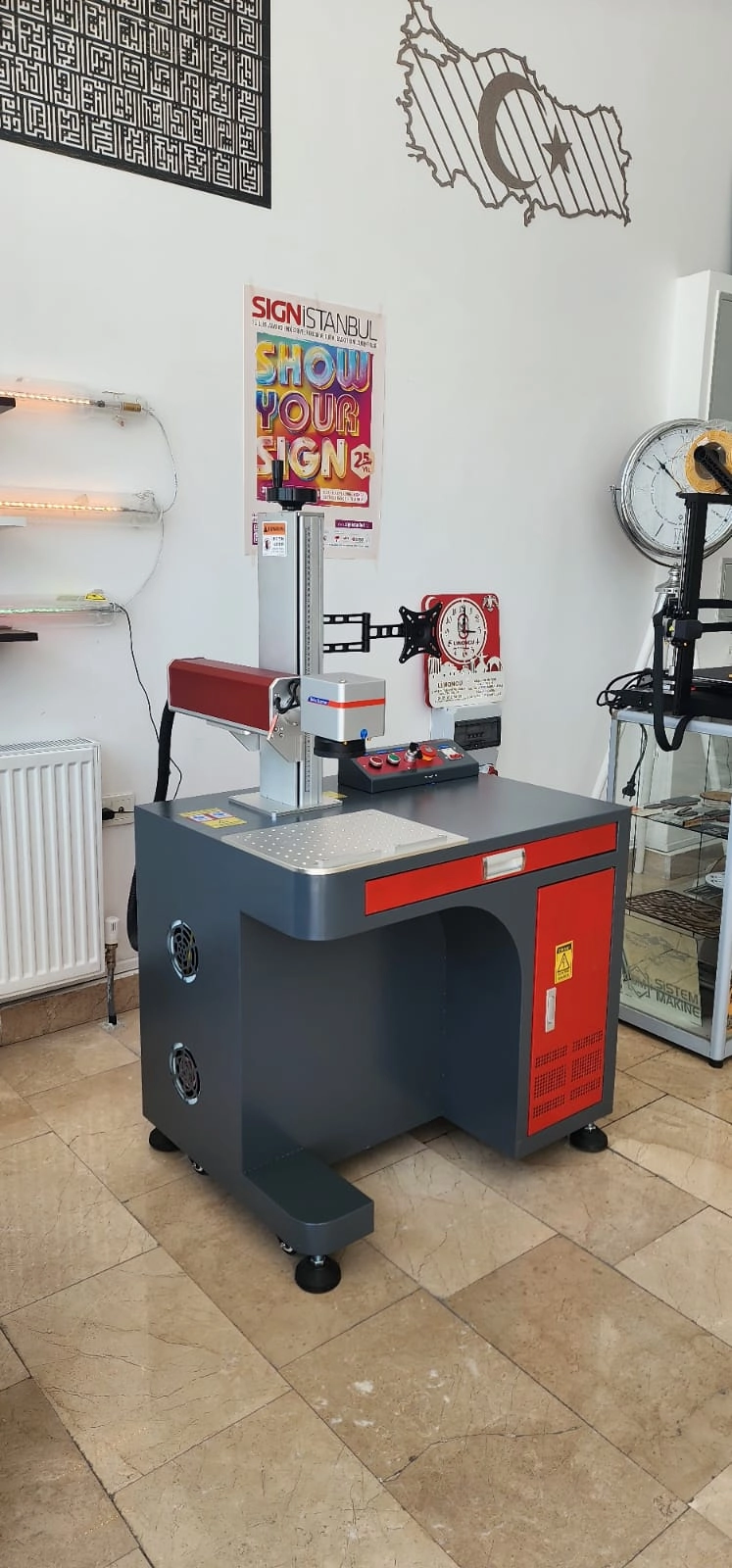 100W Fiber Markalama Makinesi