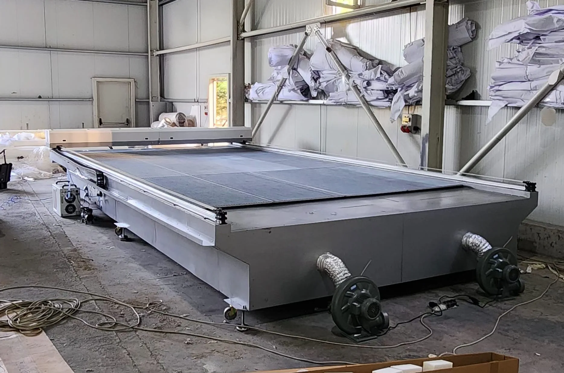 3200×6000 Flatbed Lazer Kesim Makinesi